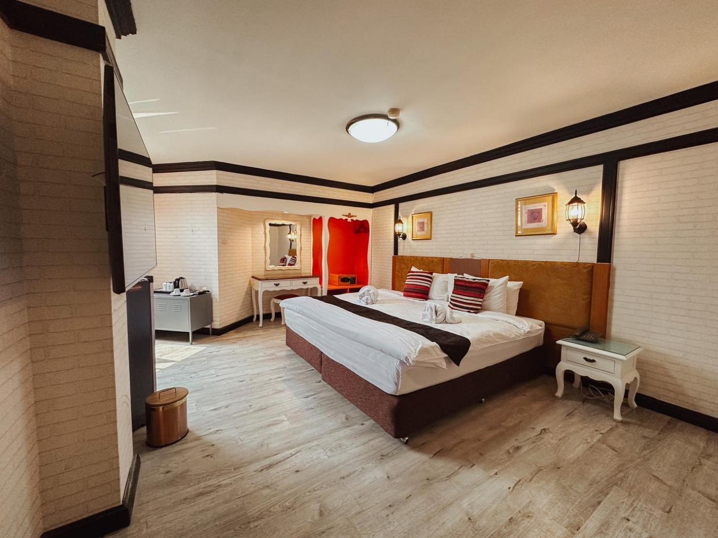 Hotel De Khuvieng Chiang Mai Bagian luar foto