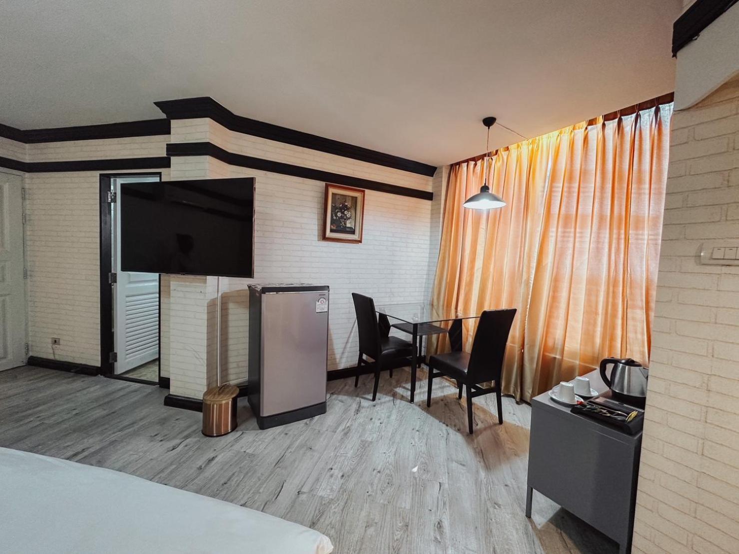 Hotel De Khuvieng Chiang Mai Bagian luar foto